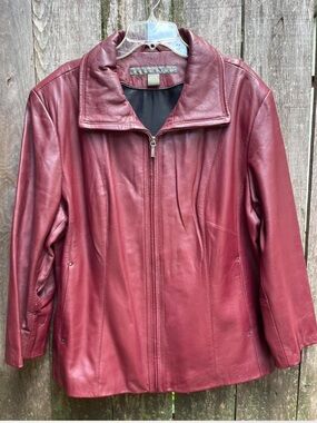 Women's Burgundy Leather Zip-Front Jacket